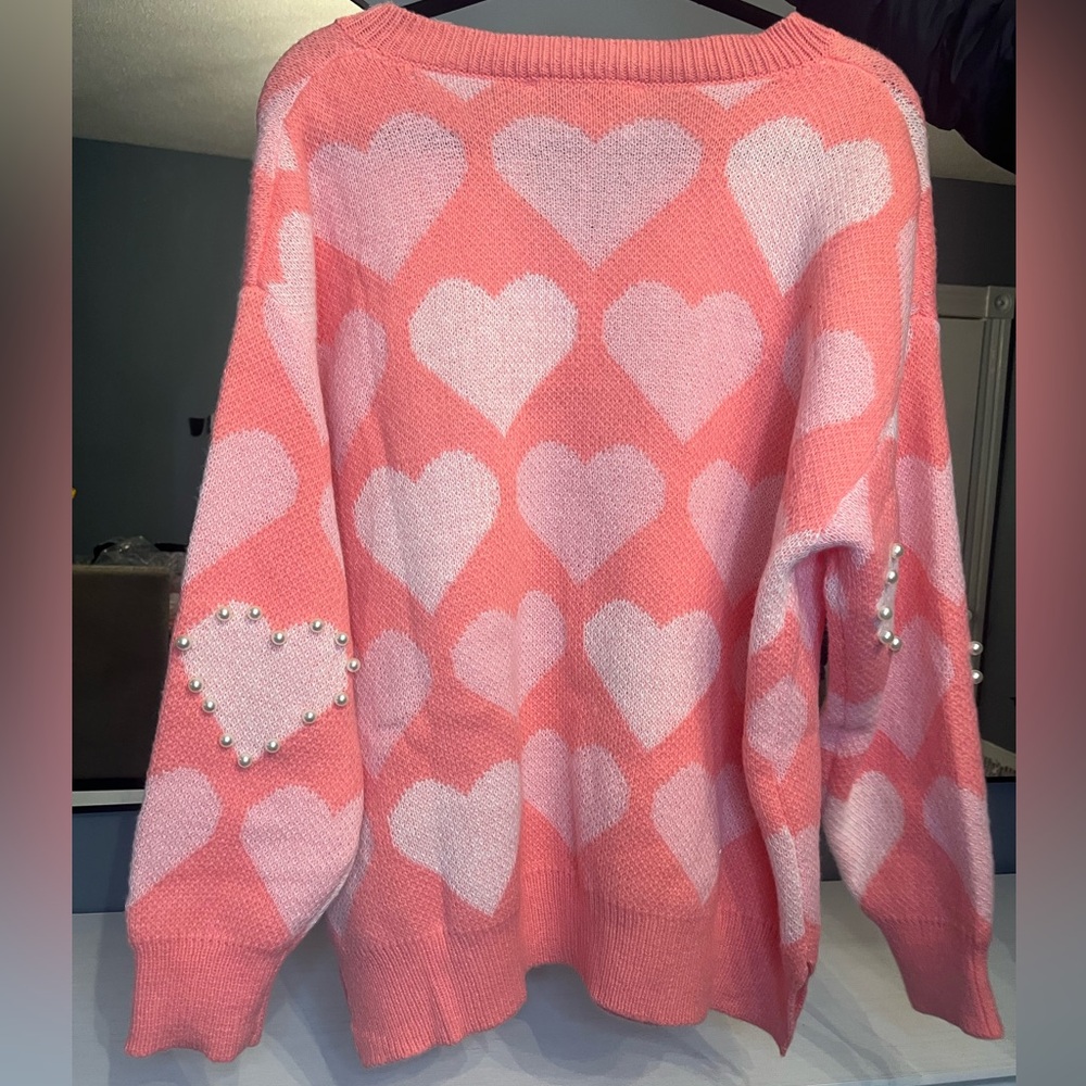 HEART PEARL SIDE SLIT LOOSE FIT V NECK SWEATER - Picture 6 of 8